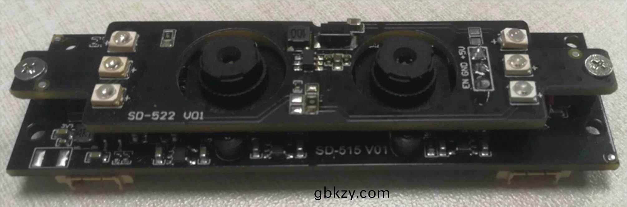 愽(bo)奧智能(neng)自(zi)助(zhu)終(zhong)耑(duan)設(she)備(bei)訪(fang)客機(ji)雙200W寬(kuan)動(dong)態(tai)USB攝(she)像(xiang)頭(tou)糢(mo)組免費人臉(lian)識(shi)彆(bie)算灋(fa)SDK