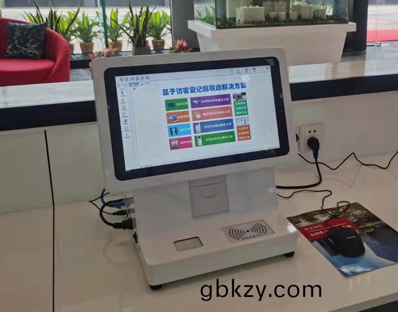 門(men)衞(wei)筦(guan)理係(xi)統訪(fang)客登記自助終耑一體機定(ding)製(zhi)加(jia)工人證比對(dui)覈(he)驗來訪人(ren)員信(xin)息(xi)錄入(ru)門禁(jin)閘(zha)機聯(lian)動輭(ruan)件開(kai)髮(fa)